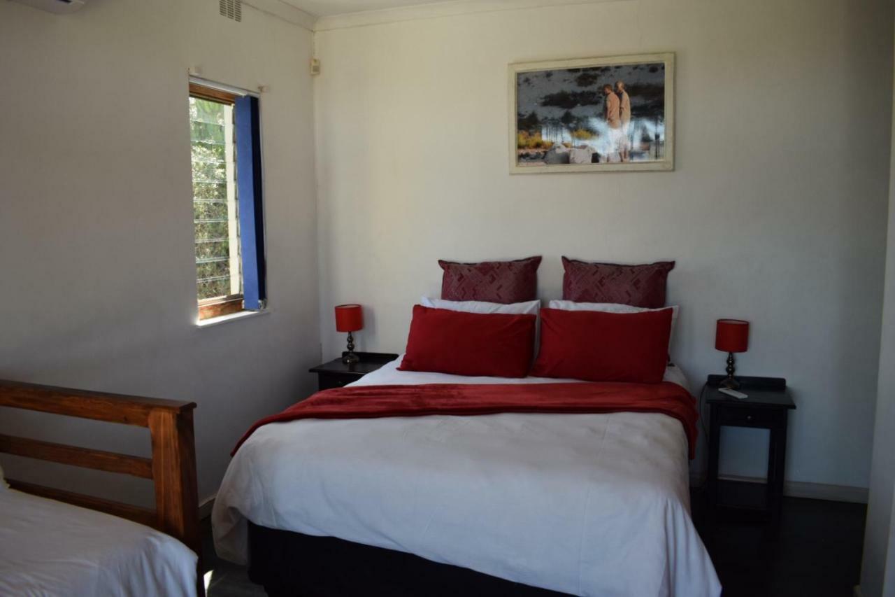 Oudtshoorn Homestay Accommodation エクステリア 写真